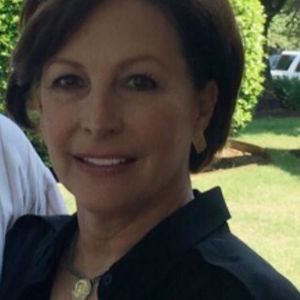 Meet your Posher, Teresa